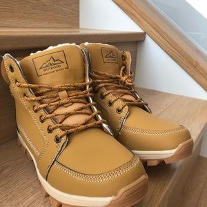 Outdoor terrain boots